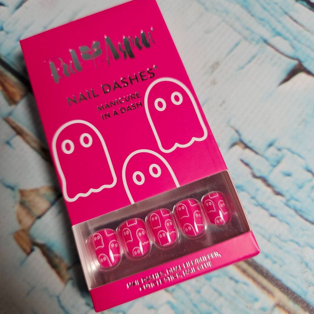 Red Aspen Bridget's Rendezvous With Boo Nail Dashes Short Square Pink Ghost New